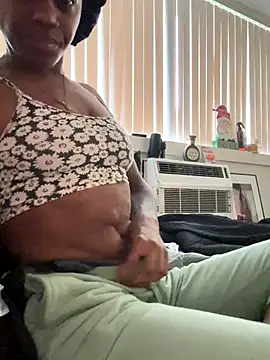 Hefnerbabyy online show from November 21, 3:00 pm