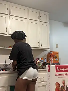 Hefnerbabyy online show from December 23, 4:21 am