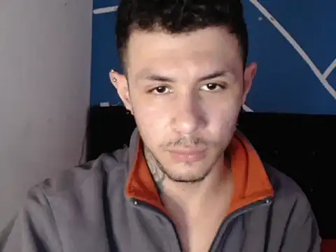 damiansexyboy69 online show from November 15, 5:09 pm