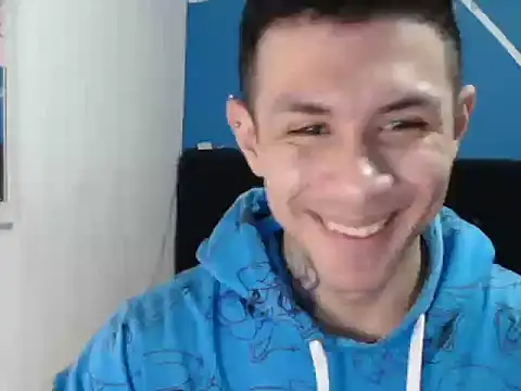 damiansexyboy69 online show from November 19, 4:56 am