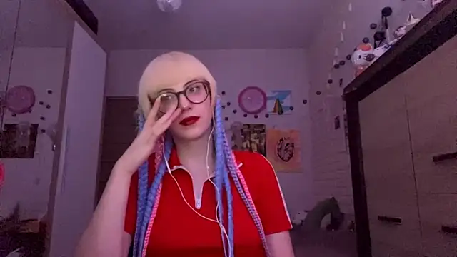 Snapshot of EffacedScan chatting on November 29, 2:31 pm EffacedScan online show from November 29, 2:31 pm