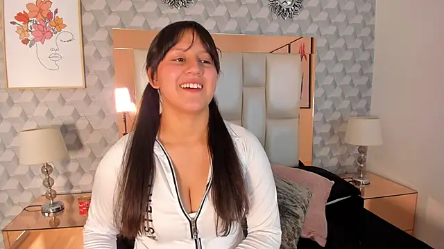 Gia harmony online show from November 27, 7:16 pm