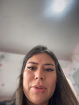 Snapshot of XIIMENA7 chatting on November 25, 5:35 pm XIIMENA7 online show from November 25, 5:35 pm