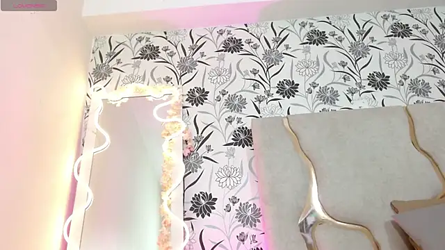 Joselyn tay online show from November 27, 2:19 pm