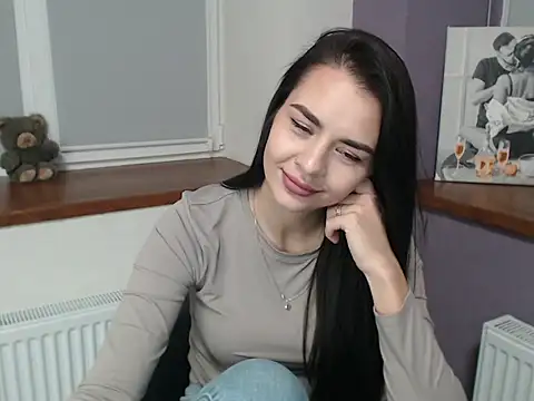 Snapshot of divina_kira chatting on November 29, 8:50 am divina kira online show from November 29, 8:50 am