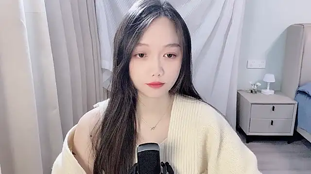 Snapshot of BoiI2u chatting on December 3, 3:21 pm BoiI2u online show from December 3, 3:21 pm