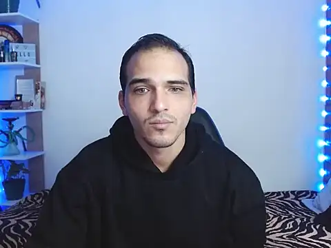 Maax30233 online show from November 19, 2:06 pm