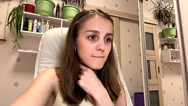 SweetieKatie online show from November 14, 1:21 pm