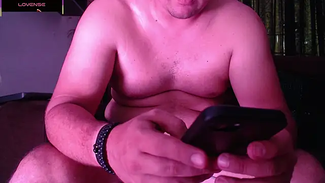 Bobarthur online show from November 16, 7:30 pm