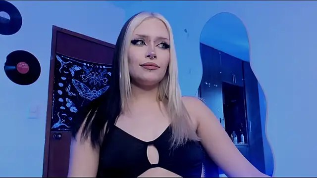 scorpiogyal online show from November 26, 4:08 pm