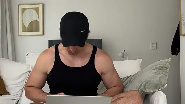 iggydavid online show from December 1, 6:13 pm