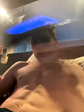 z4nett1 online show from November 20, 12:11 am