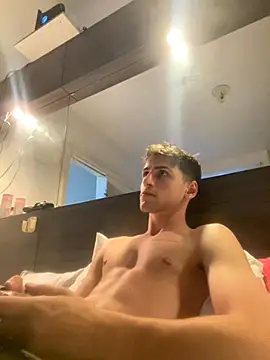 z4nett1 online show from December 3, 12:51 am