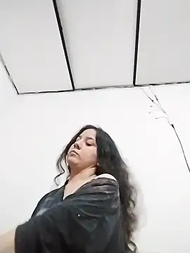 Snapshot of chibi_love chatting on November 21, 9:08 am chibi love online show from November 21, 9:08 am