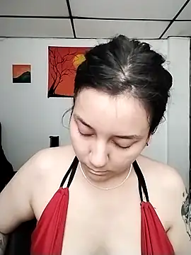 Snapshot of chibi_love chatting on December 14, 7:40 pm chibi love online show from December 14, 7:40 pm