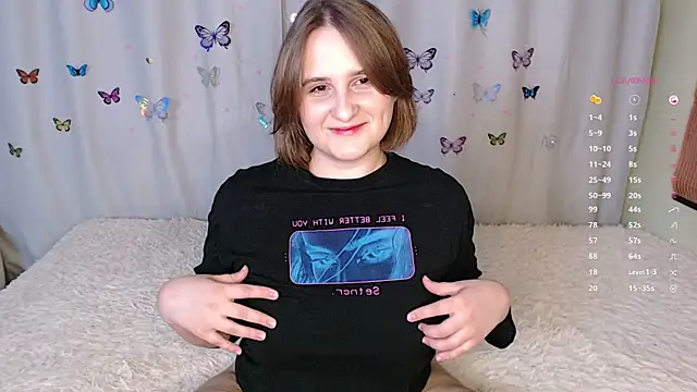 LightNea online show from November 17, 1:06 pm