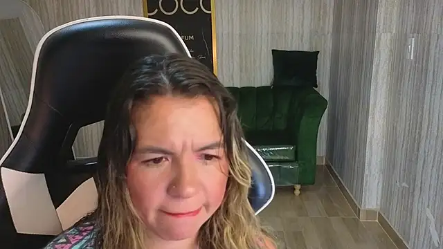 paula lorens t1  online show from November 19, 2:44 am