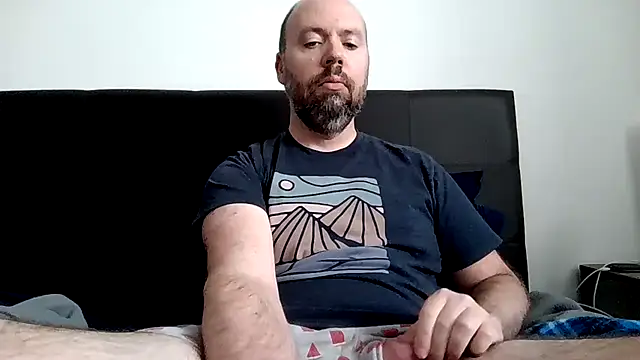 Snapshot of sbeast69 chatting on November 15, 7:43 pm sbeast69 online show from November 15, 7:43 pm