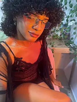 Snapshot of FemboyCarti chatting on November 18, 6:29 am FemboyCarti online show from November 18, 6:29 am