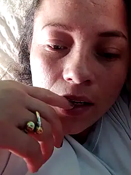 Snapshot of Rouse_hot_ chatting on December 16, 5:07 pm Rouse hot online show from December 16, 5:07 pm