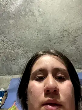 Snapshot of Scarlett_Noire_outdoors chatting on November 25, 12:43 am Scarlett Noire outdoors online show from November 25, 12:43 am