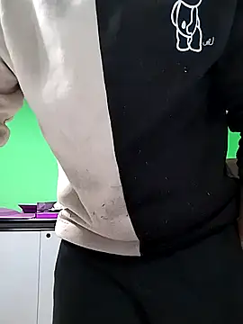 platone09 online show from November 14, 1:43 pm