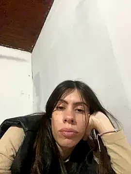 putit4444 online show from November 23, 1:16 am