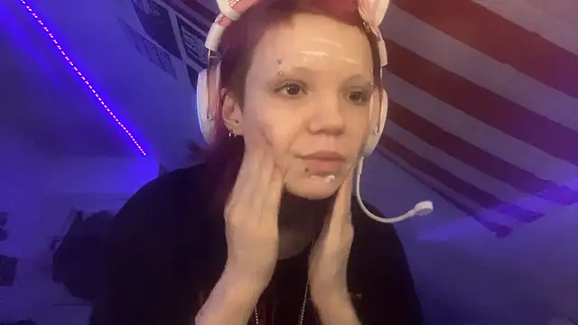 Snapshot of Storma_Webber chatting on November 22, 11:20 am Storma Webber online show from November 22, 11:20 am