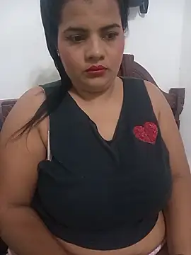 Snapshot of _QueenSofia_ chatting on November 30, 2:15 am QueenSofia online show from November 30, 2:15 am