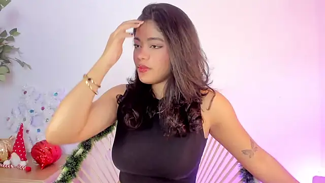 Snapshot of Agsi_goddess chatting on November 28, 3:53 am Agsi goddess online show from November 28, 3:53 am