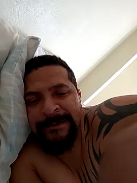 BuskedFester online show from November 30, 8:24 pm