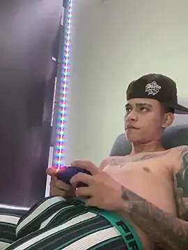 Scott hots69 online show from November 29, 3:31 am