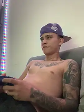 Scott hots69 online show from December 1, 3:22 am