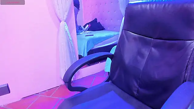 sammyRhoades online show from November 29, 8:23 pm