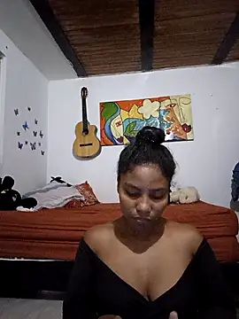 franci11333 online show from November 25, 7:08 am