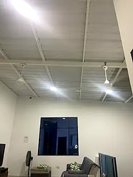 Boyfriend-Hot online show from November 26, 4:57 am