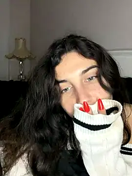 Snapshot of sometimesmiachristina chatting on November 29, 6:38 am sometimesmiachristina online show from November 29, 6:38 am