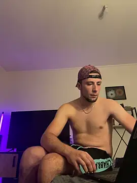 Matt02fr online show from November 22, 5:28 am