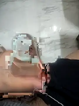 Snapshot of big_cum_load chatting on December 14, 12:21 pm big cum load online show from December 14, 12:21 pm