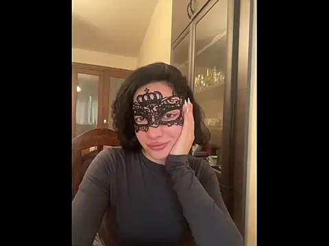 Pineapple online show from December 1, 7:46 am