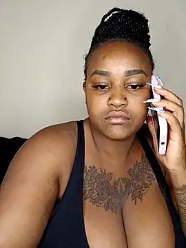 Chubbycharmdoll online show from December 3, 12:36 pm