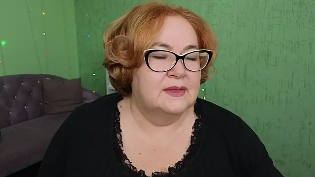 Nola Nektar online show from November 21, 6:34 am