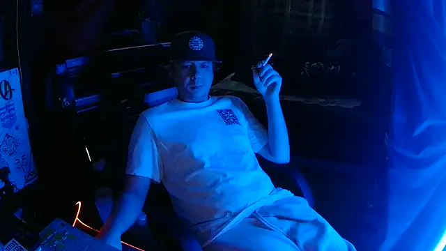 Bowerboi online show from November 30, 10:36 pm