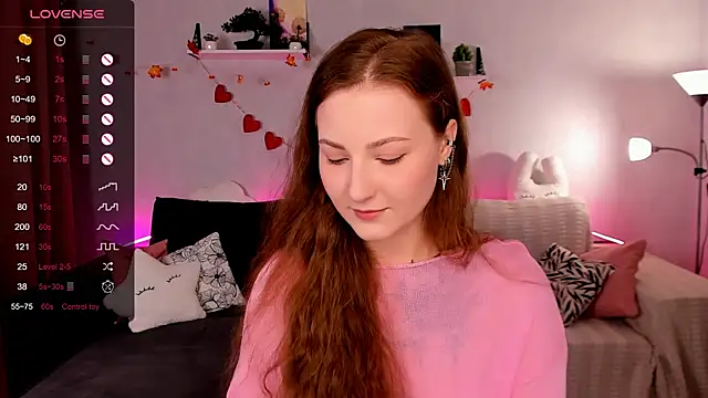 Snapshot of velvet_cherry_ chatting on November 23, 9:09 am velvet cherry online show from November 23, 9:09 am