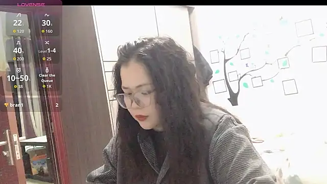 Huahua3187 online show from November 24, 11:10 am