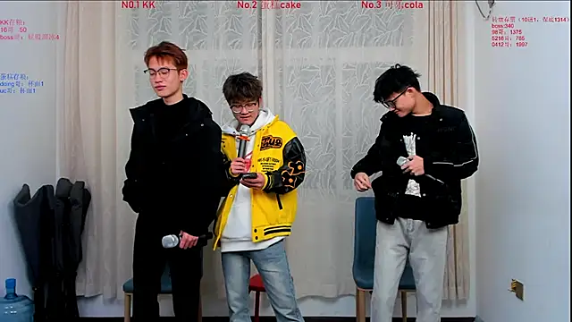 Delicious-boys-001 online show from November 25, 10:26 am