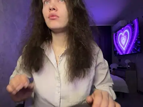 Teresa Yung online show from November 23, 10:26 am