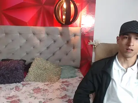 BiggJackson online show from November 22, 1:32 pm