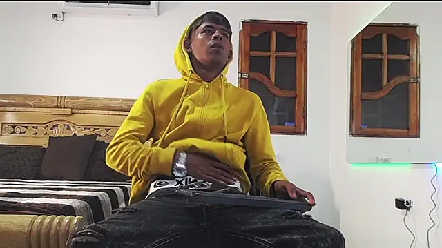 black boy22  online show from November 28, 6:49 am