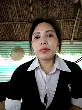 Snapshot of akura-03 chatting on December 1, 9:58 am akura-03 online show from December 1, 9:58 am